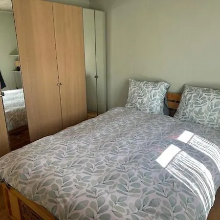 La Taniere Du Ptit Lou Chalet Resteigne